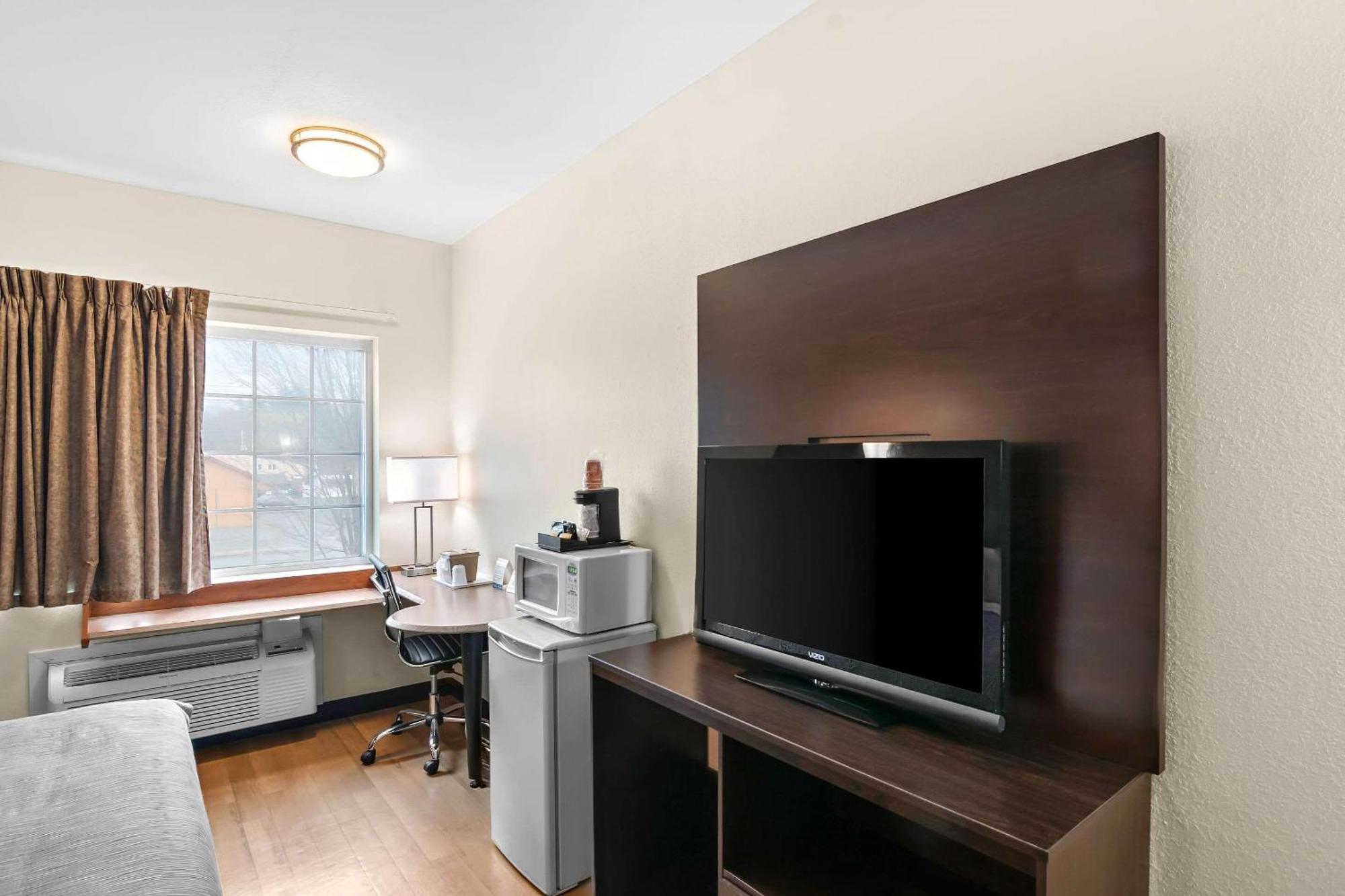 Quality Inn Queensbury Ngoại thất bức ảnh
